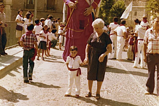 Fiestas 1979, Sergio San Vicente Astarriaga con su bisabuela Dolores Belda