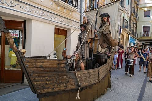 Barcos piratas también navegaron por Estella.