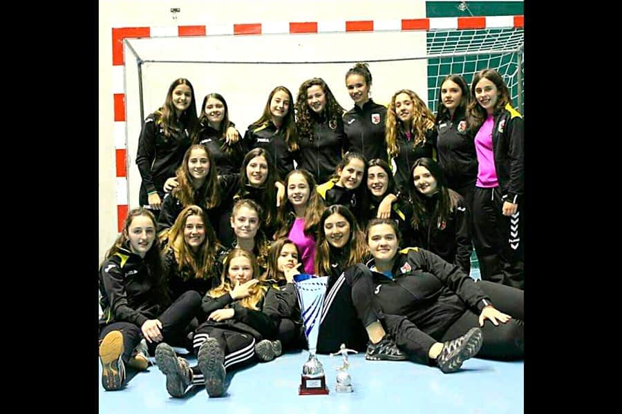 Las juveniles-cadete del BM Lizarreria, campeonas en Ágreda