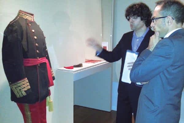 La nueva exposición del Museo del Carlismo reúne 124 piezas de particulares