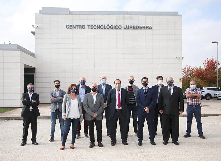 Visita institucional en el Centro Tecnológico Lurederra