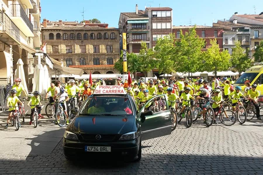 785 personas secundaron el XXIX Día de la Bicicleta