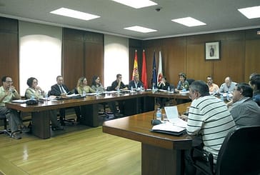 Unanimidad en el pleno contra el recorte de fondos al Ayuntamiento