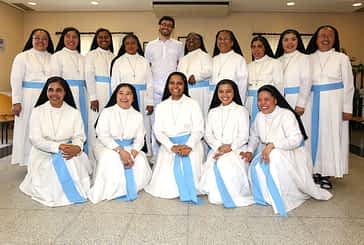 Villatuerta homenajea a las Hijas de Santa María de Leuca