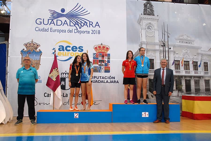 La jugadora de bádminton Amaia Torralba se estrena en la competición con dos oros