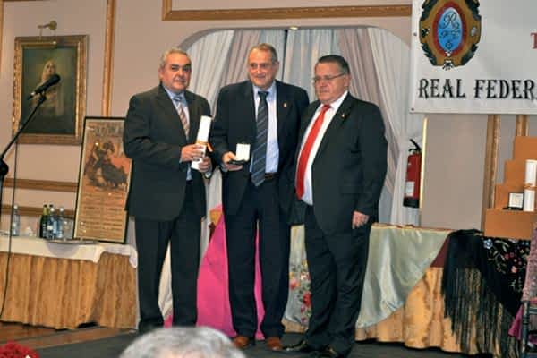 El club taurino recogió la medalla de plata al mérito taurino por su 50 aniversario