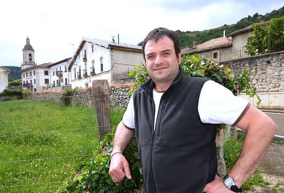 NUESTROS ALCALDES - Iñaki Ruiz de Larramendi - Eulate - “La gente joven es el futuro de estos pueblos”