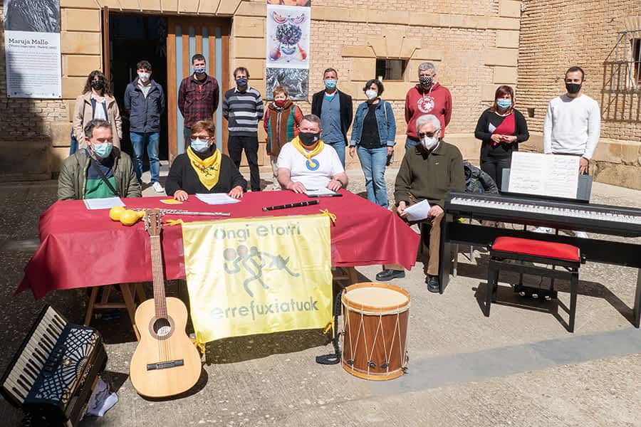 Colecta de instrumentos musicales en Estella para niños refugiados en el Kurdistán iraquí