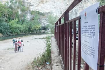 El Ayuntamiento desaconseja el baño en la playa del Ega