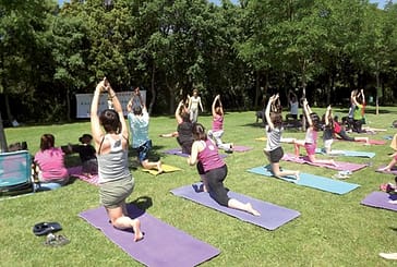 Celebradas dos prácticas de yoga integral en el Camping Iratxe