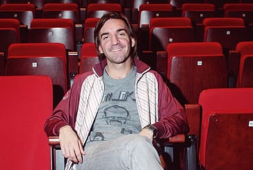 Xabier López Askasivar: “Que el teatro no se pueda sustituir por una pantalla tiene sus ventajas”