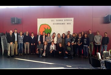 La Comisión de Educación del Parlamento de Navarra visitó el IES Tierra Estella