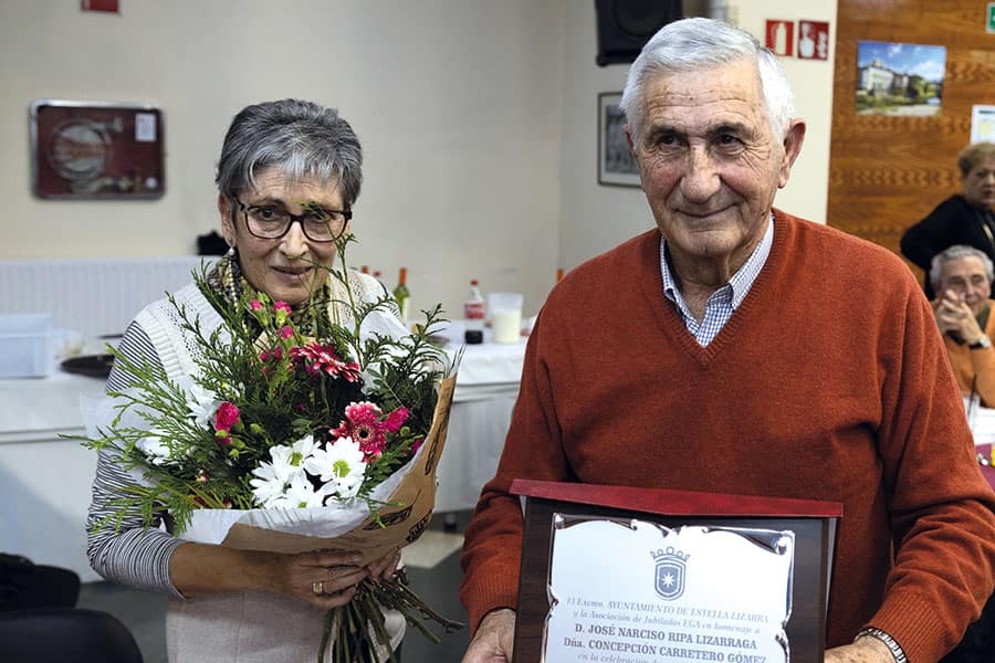 BODAS DE ORO José Narciso Ripa Lizarraga y Concepción Carretero Gómez 50 años de matrimonio en 2022