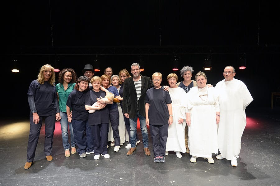 ASOCIACIONES – Taller de teatro Blanca Cañas – Nueva etapa sobre el escenario