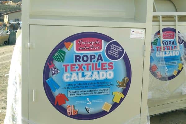 Mancomunidad instala contenedores para textil, ropa y calzados en veinte localidades