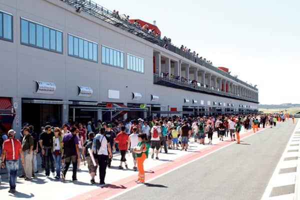 El Circuito de Navarra acogió el Campeonato del Mundo FIA GT1
