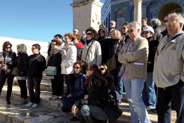 El Ministerio de Turismo de Israel nombra al Coro de la Basílica  del Puy ‘Peregrinos del mundo’