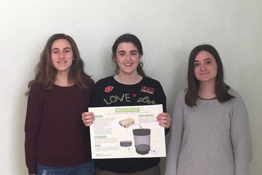 Tres alumnas del Puy recibieron el premio ‘Tecnun Gaztenpresa’