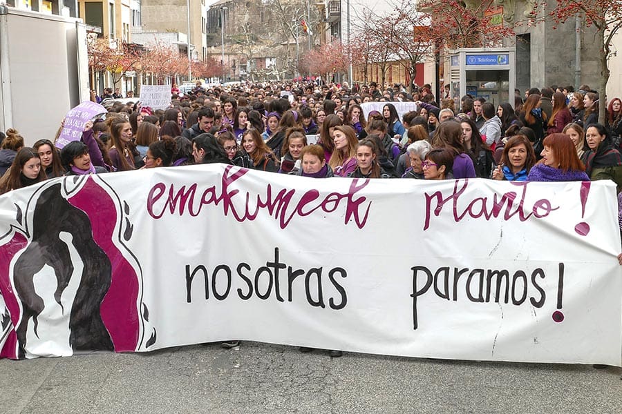 Multitudinaria manifestación del 8 de marzo en Estella