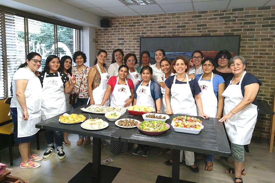 ‘Cocinando la Igualdad’,  un proyecto que impulsa el empoderamiento y la empleabilidad de la mujer