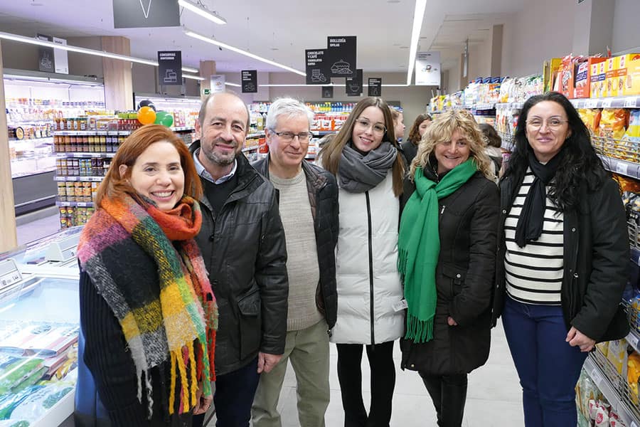 El supermercado de bonÀrea en Estella recibe una gran acogida durante los primeros días de apertura